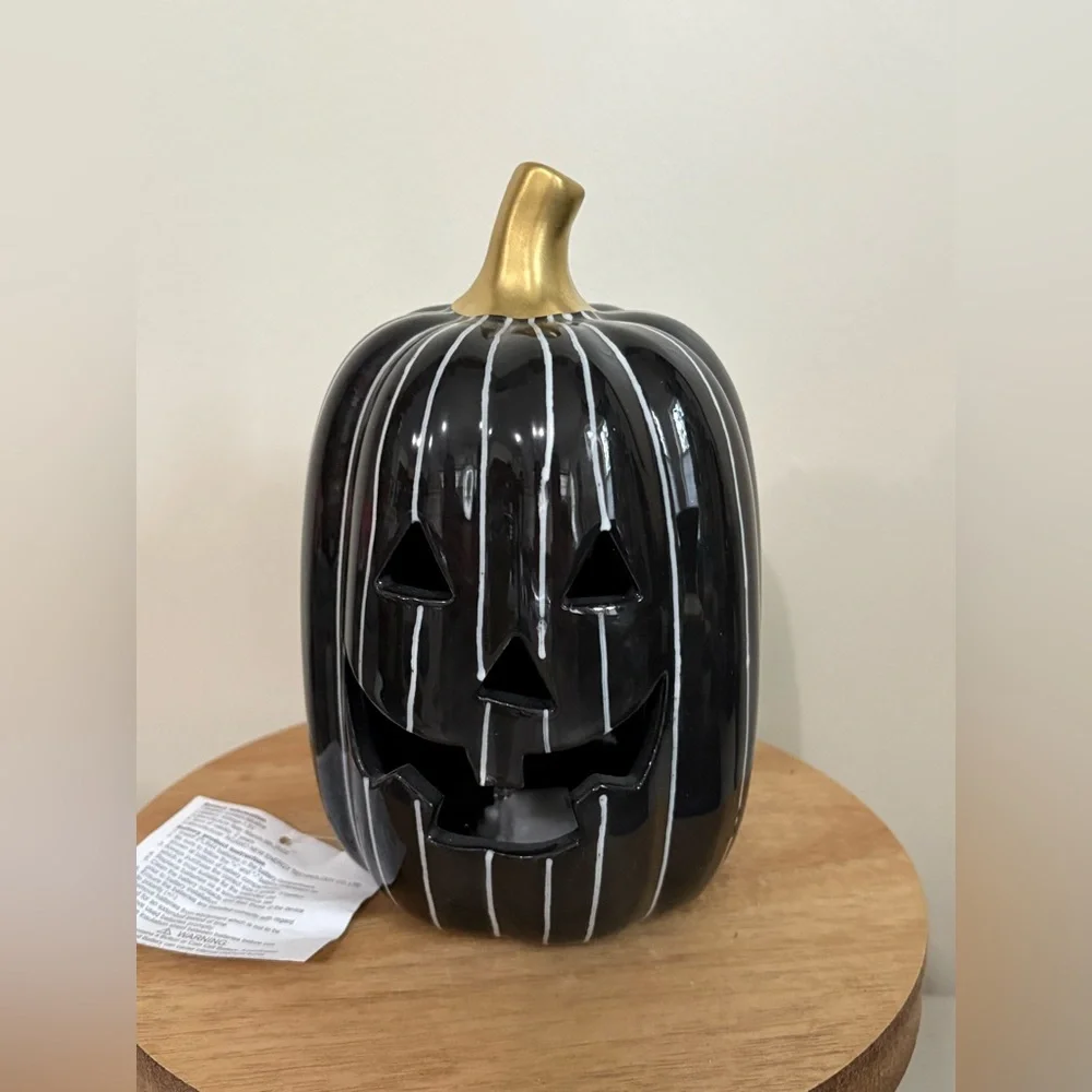 Target Bullseye Playground Halloween 2022 Ceramic LED Light Up 7.5